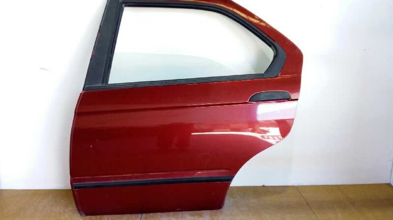 PUERTA TRASERA IZQUIERDA