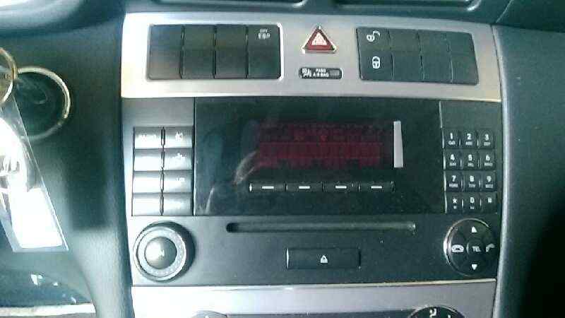 SISTEMA AUDIO / RADIO CD