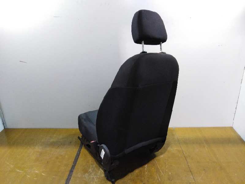 ASIENTO DELANTERO DERECHO