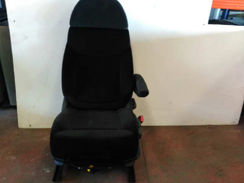 ASIENTO DELANTERO DERECHO