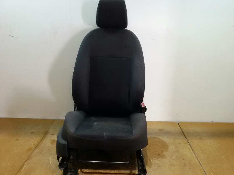 ASIENTO DELANTERO DERECHO