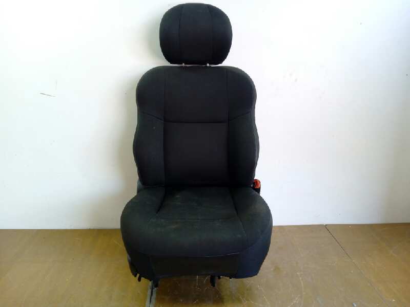 ASIENTO DELANTERO DERECHO