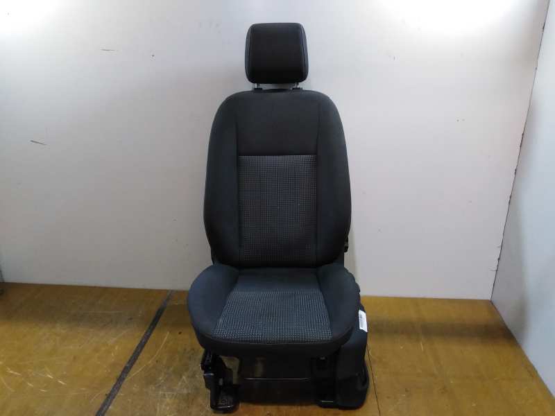 ASIENTO DELANTERO IZQUIERDO