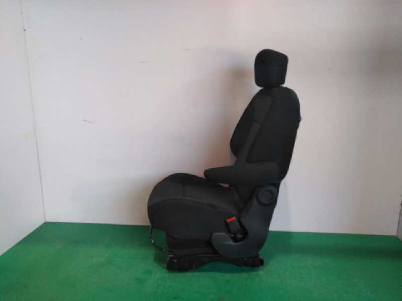 ASIENTO DELANTERO DERECHO