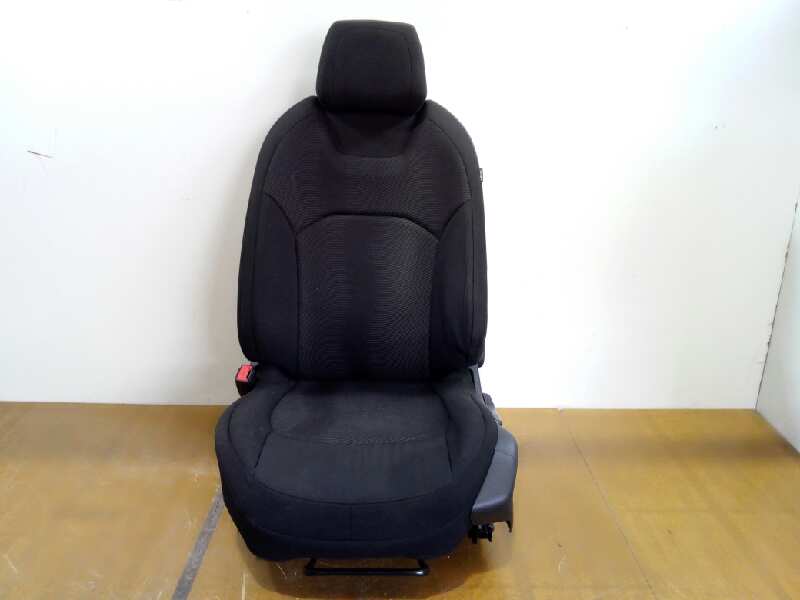 ASIENTO DELANTERO IZQUIERDO