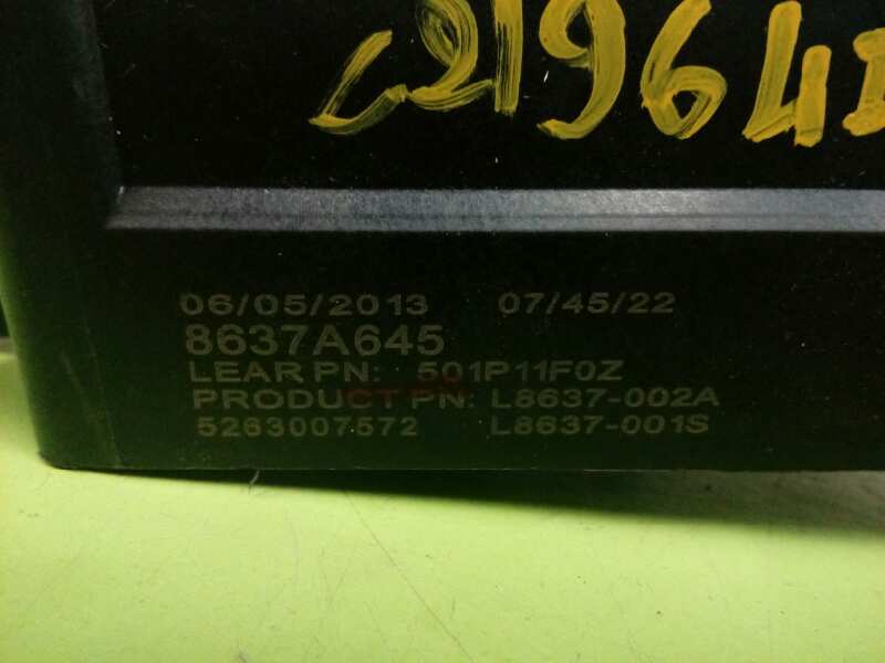 CAJA RELES / FUSIBLES