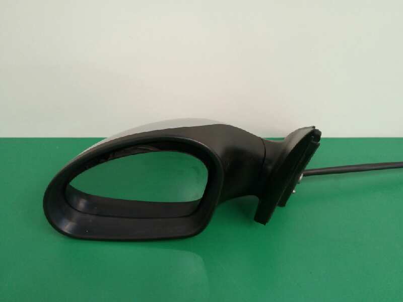 RETROVISOR IZQUIERDO