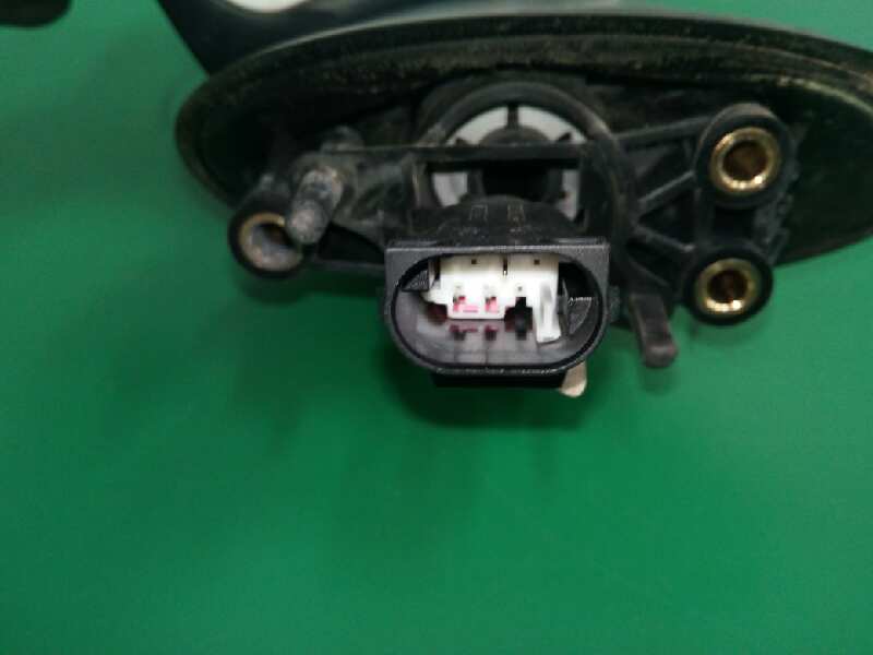 RETROVISOR DERECHO