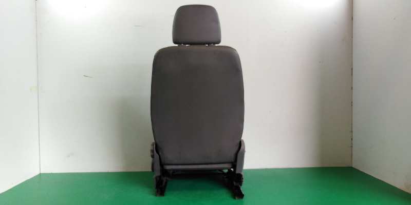 ASIENTO DELANTERO IZQUIERDO