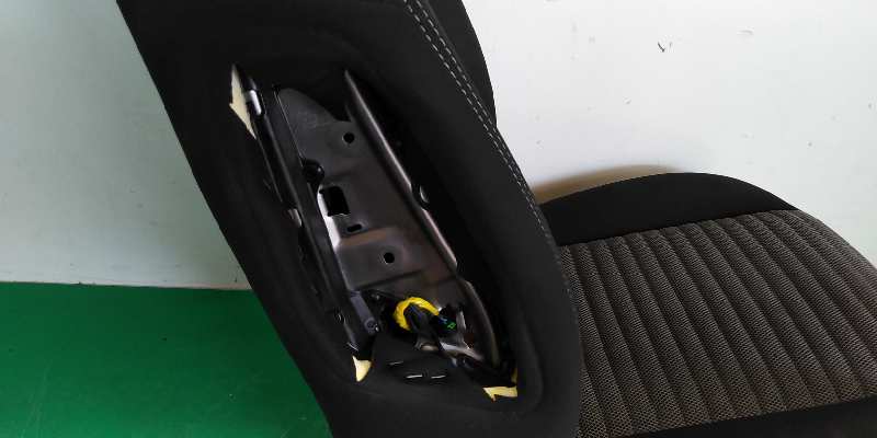 ASIENTO DELANTERO DERECHO