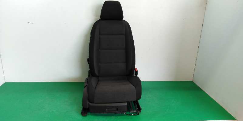 ASIENTO DELANTERO DERECHO