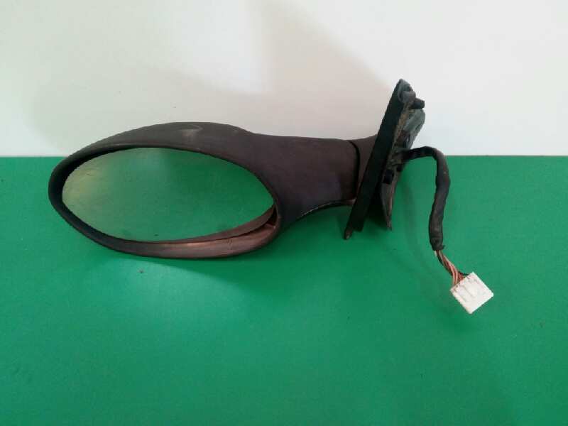RETROVISOR IZQUIERDO