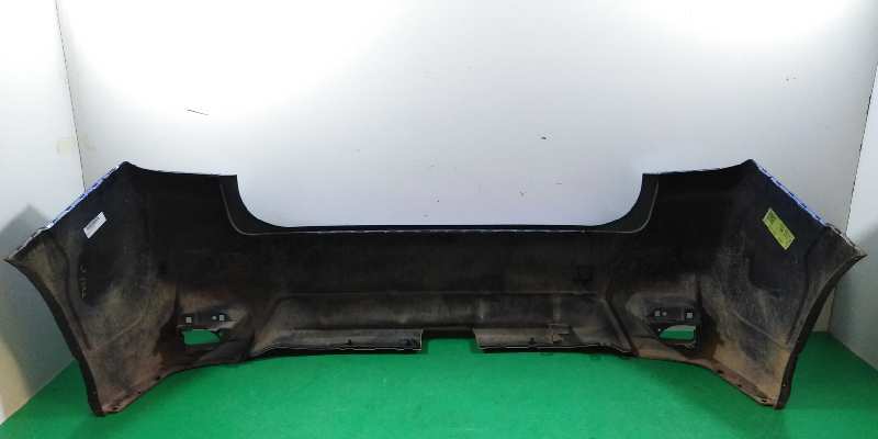PARAGOLPES TRASERO