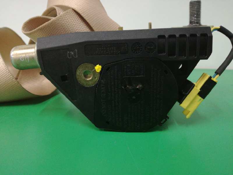 CINTURON SEGURIDAD TRASERO DERECHO