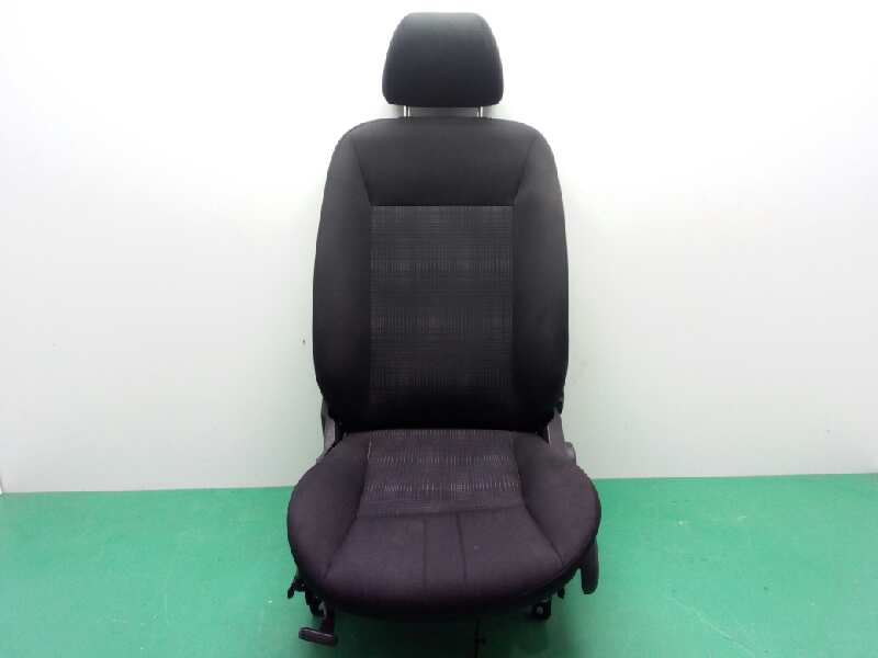 ASIENTO DELANTERO IZQUIERDO