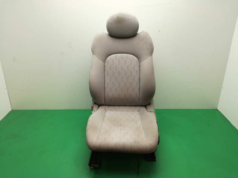 ASIENTO DELANTERO IZQUIERDO