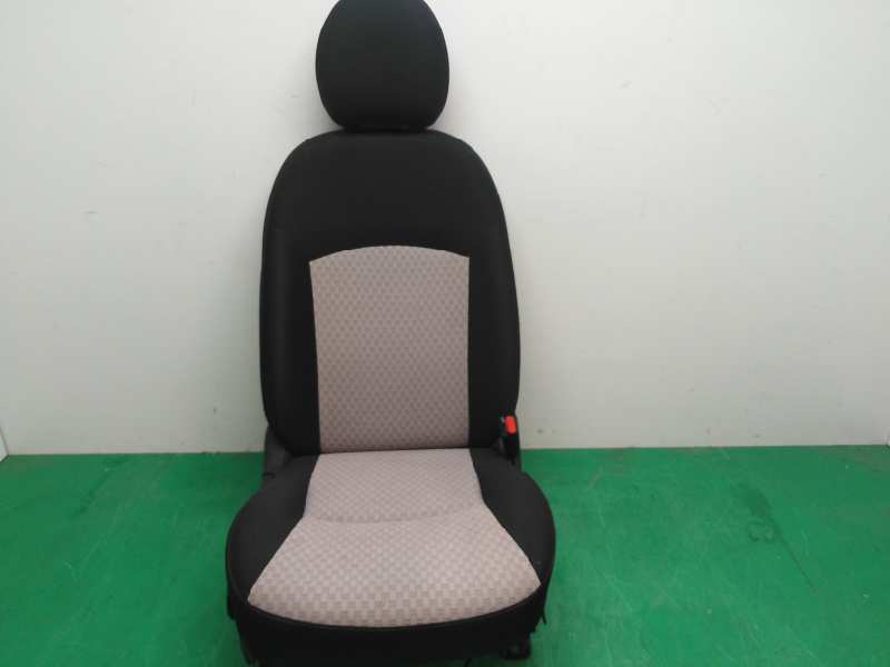 ASIENTO DELANTERO DERECHO