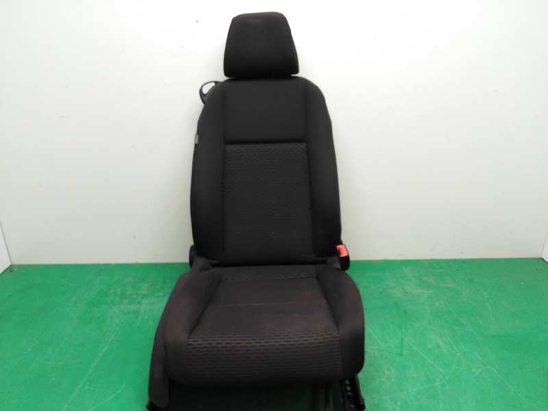 ASIENTO DELANTERO DERECHO