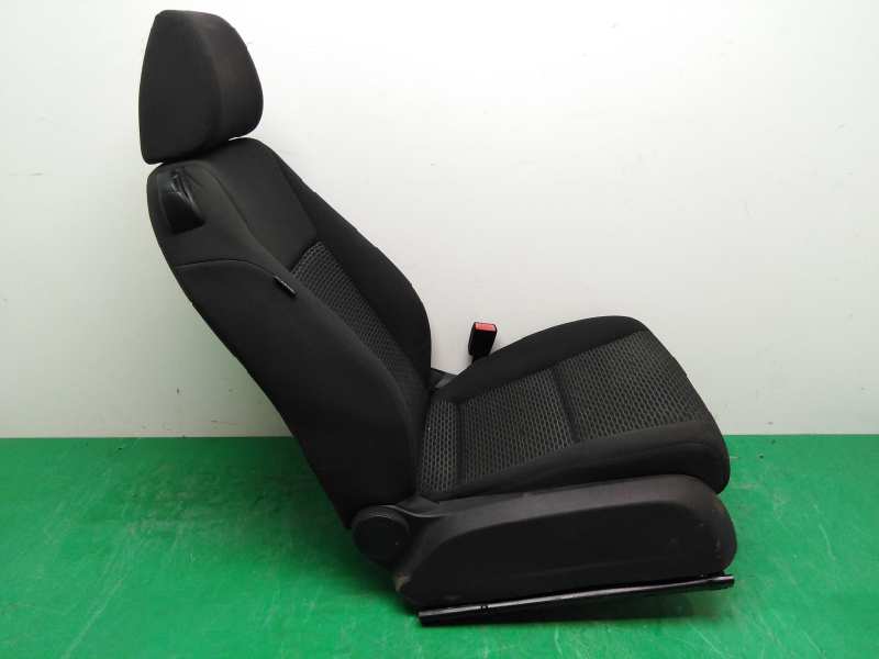 ASIENTO DELANTERO DERECHO