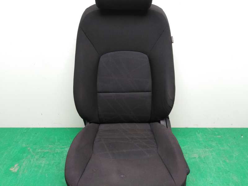 ASIENTO DELANTERO IZQUIERDO