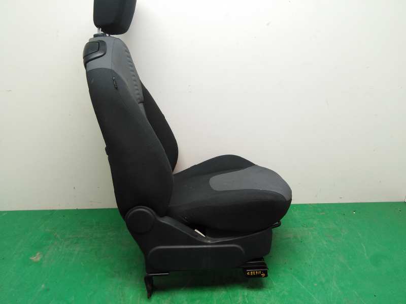 ASIENTO DELANTERO DERECHO