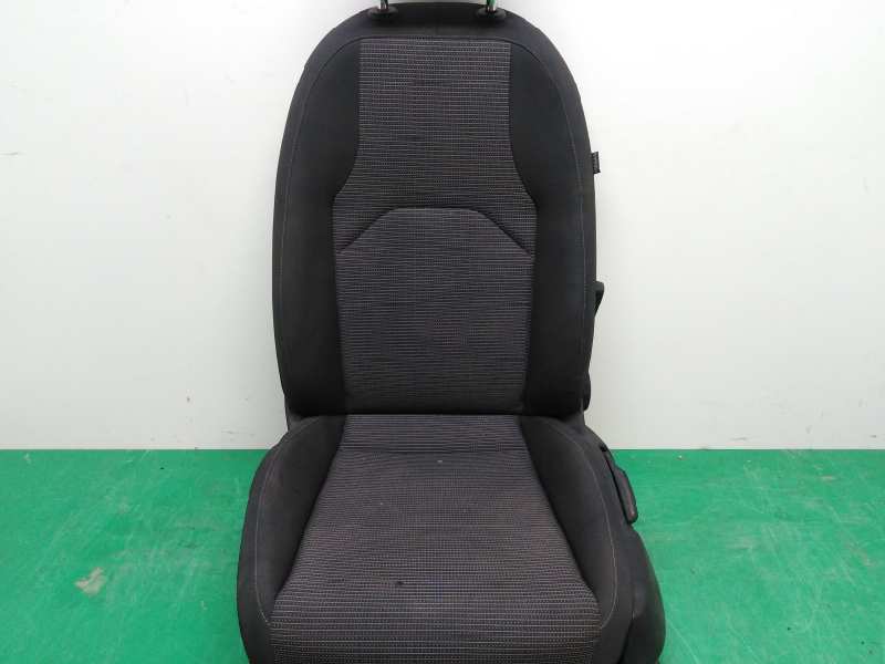 ASIENTO DELANTERO IZQUIERDO