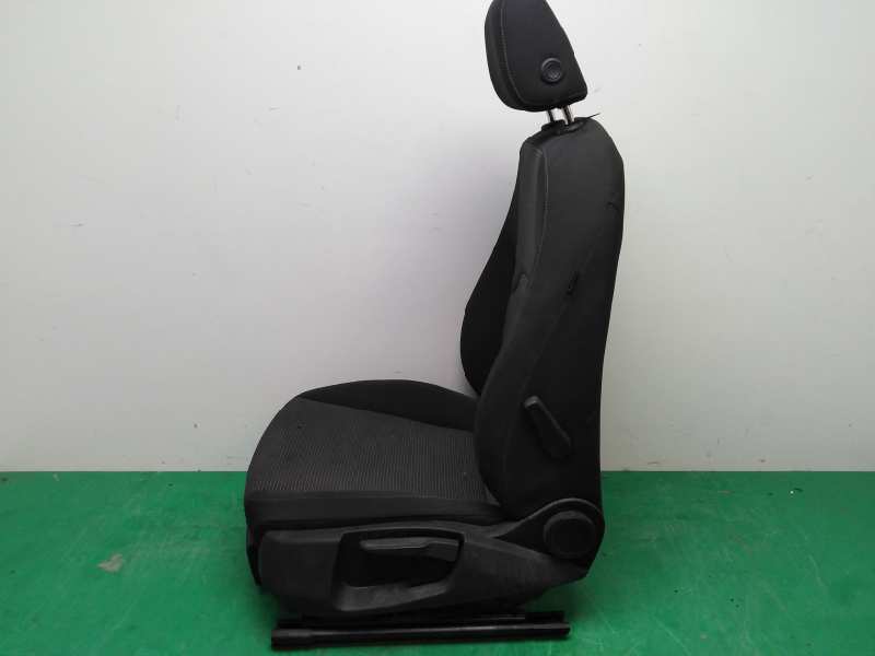 ASIENTO DELANTERO IZQUIERDO