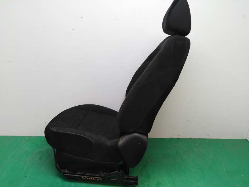 ASIENTO DELANTERO DERECHO