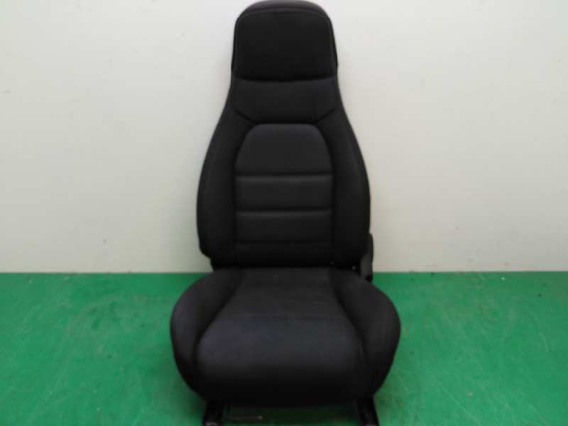 ASIENTO DELANTERO IZQUIERDO