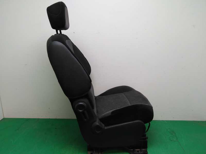 ASIENTO DELANTERO DERECHO