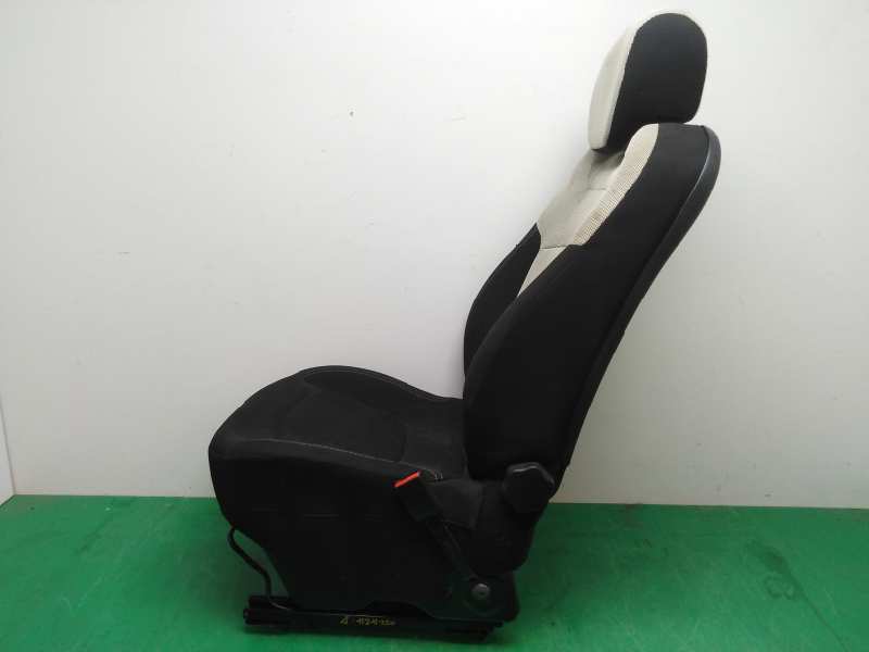 ASIENTO DELANTERO DERECHO