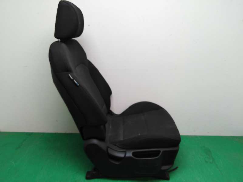 ASIENTO DELANTERO DERECHO