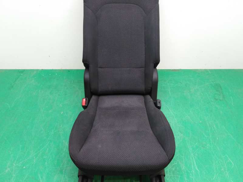 ASIENTO TRASERO MEDIO