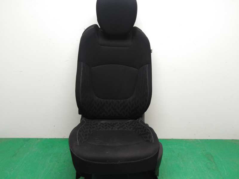 ASIENTO DELANTERO IZQUIERDO