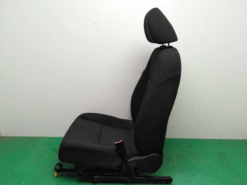 ASIENTO DELANTERO DERECHO