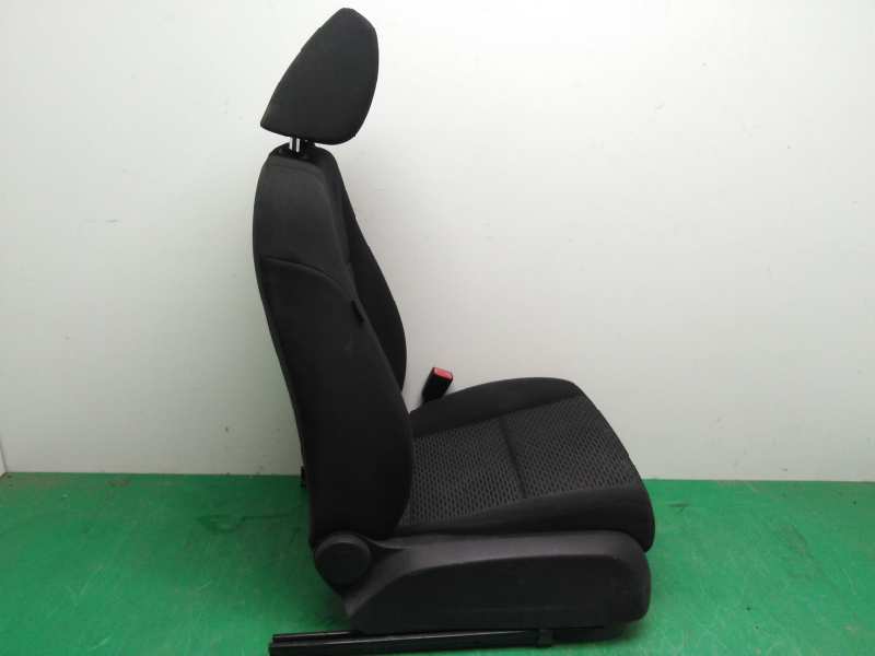 ASIENTO DELANTERO DERECHO