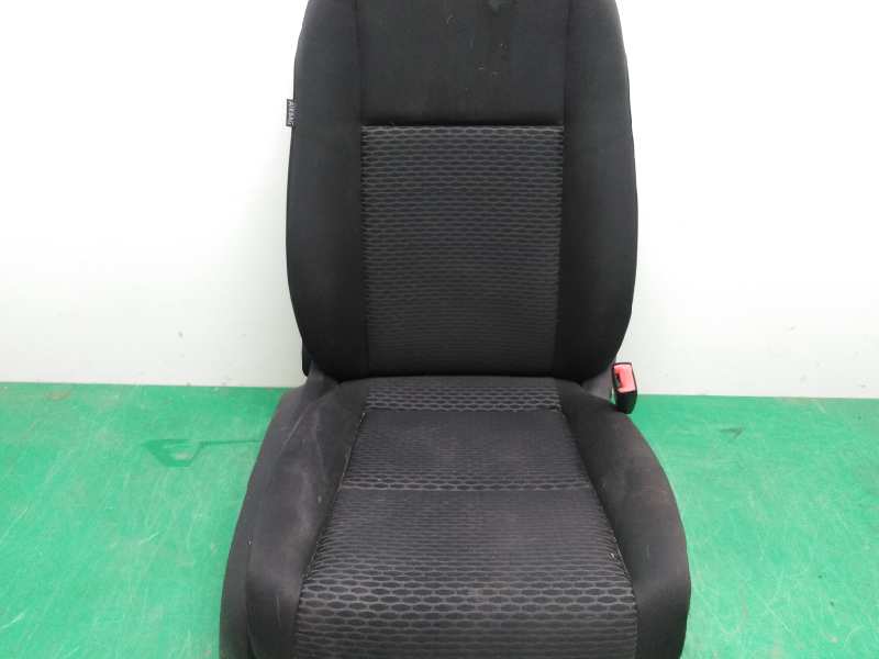 ASIENTO DELANTERO DERECHO