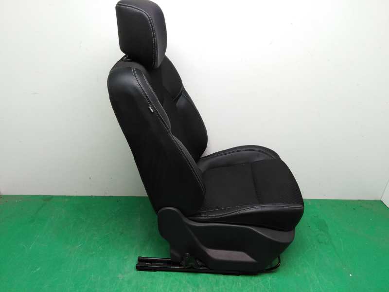 ASIENTO DELANTERO DERECHO