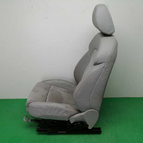 ASIENTO DELANTERO DERECHO