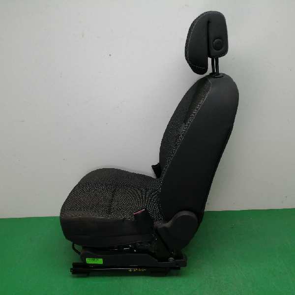 ASIENTO DELANTERO DERECHO