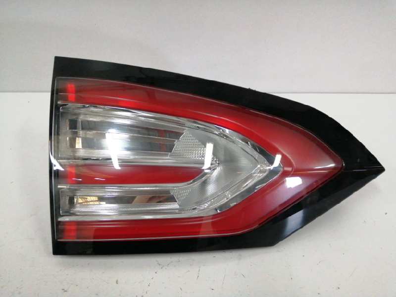 PILOTO TRASERO IZQUIERDO INTERIOR