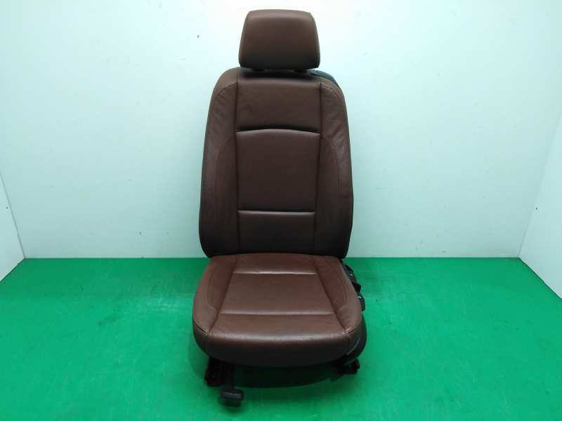 ASIENTO DELANTERO IZQUIERDO