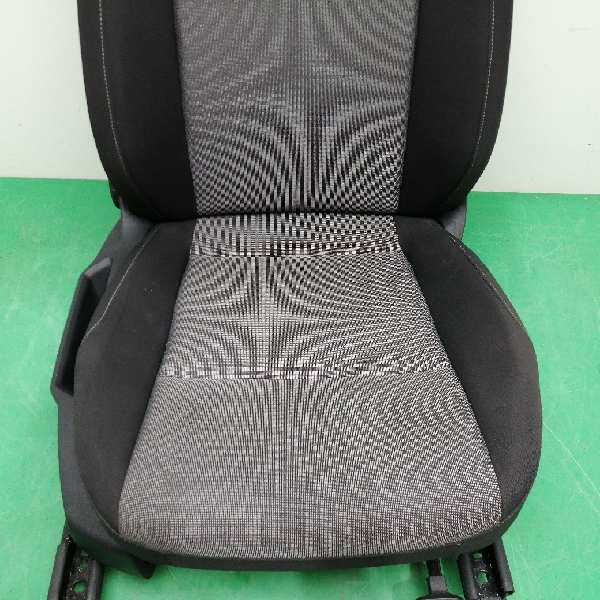 ASIENTO DELANTERO DERECHO