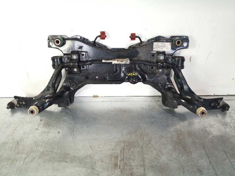 SOPORTE DEL EJE DELANTERO