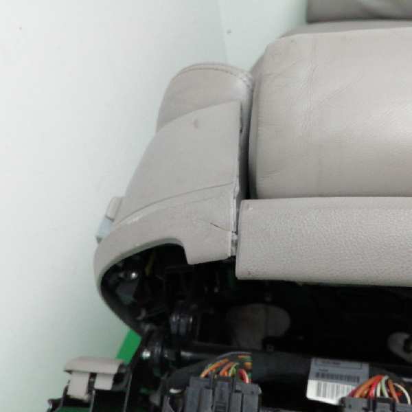 ASIENTO DELANTERO DERECHO