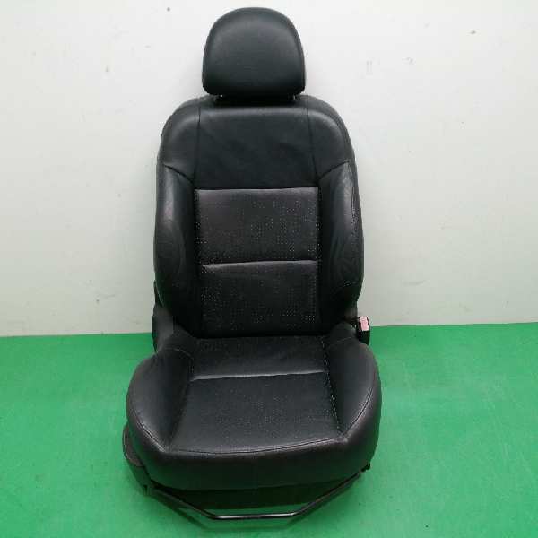 ASIENTO DELANTERO DERECHO