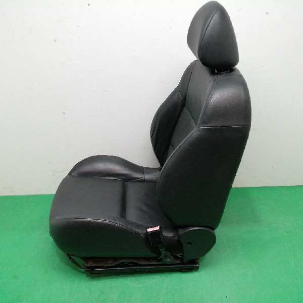 ASIENTO DELANTERO DERECHO