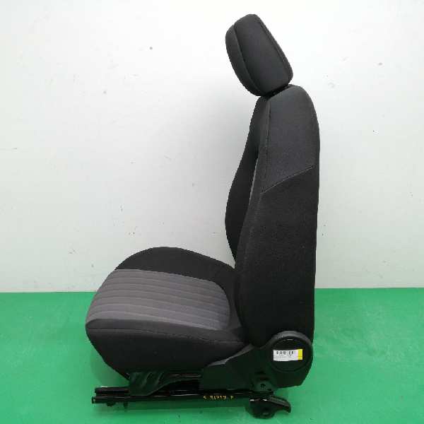 ASIENTO DELANTERO DERECHO