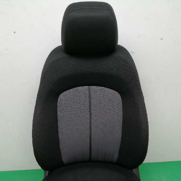 ASIENTO DELANTERO IZQUIERDO