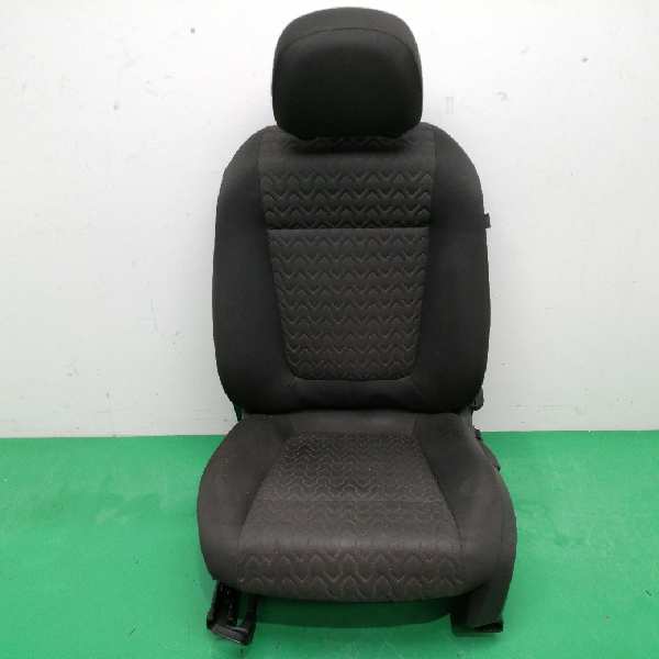 ASIENTO DELANTERO IZQUIERDO